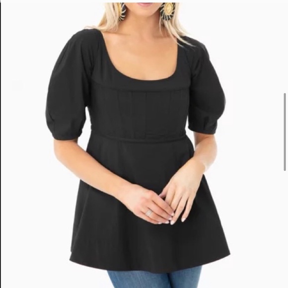 Tuckernuck Tops - XS  Tuckernuck Nealy black top new without tags